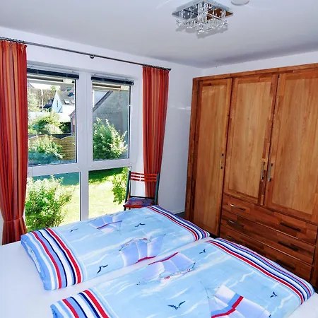 Lauritz-massmann-str 26, Etage1, Whg 2 *