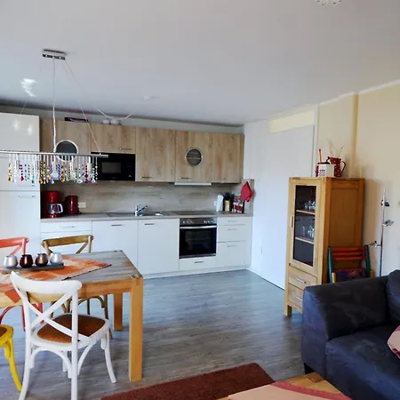 Apartment Lauritz-massmann-str 26, Etage1, Whg 2